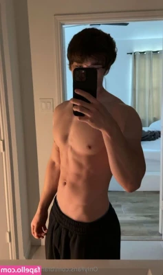 brandonrowlandx - Who thinks I should take this cosy jumper off and play with my pussy
