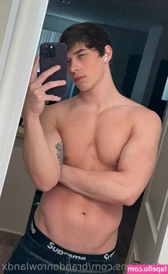 brandonrowlandx - Out of curiosity’s sake, are you into feet?