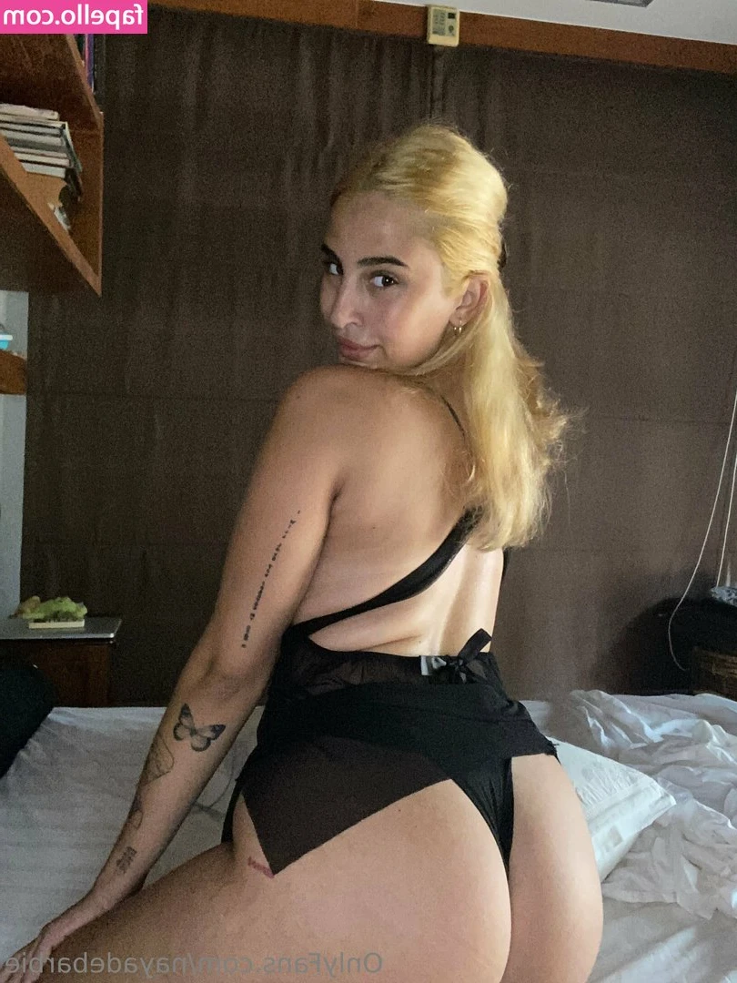 nayadebarbie - haven’t decided if you deserve the uncensored version, so I sent it