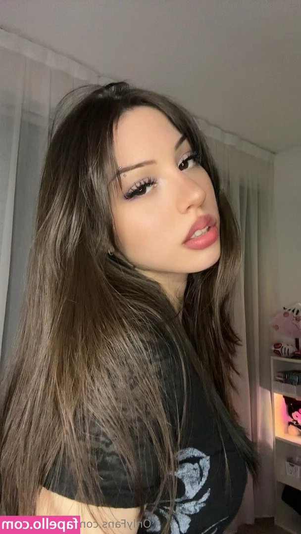 bannybunny - Burgers, fries, and a hot shower are the key ingredients to a