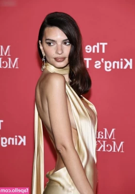 Emily Ratajkowski [ emily-ratajkowski ] - I like my body part 1