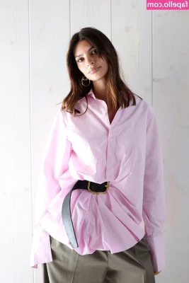Emily Ratajkowski [ emily-ratajkowski ] - Che culo sempre top amori part 2