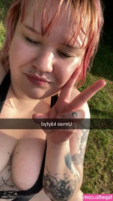 nsfwbrfrss - You all sure know how to make a girl feel special 🥰🤗 My