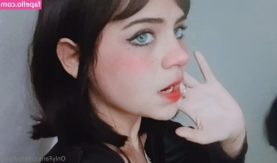 guhkey - ❗️Free Subscription❗️Hot student who likes to masturbate on