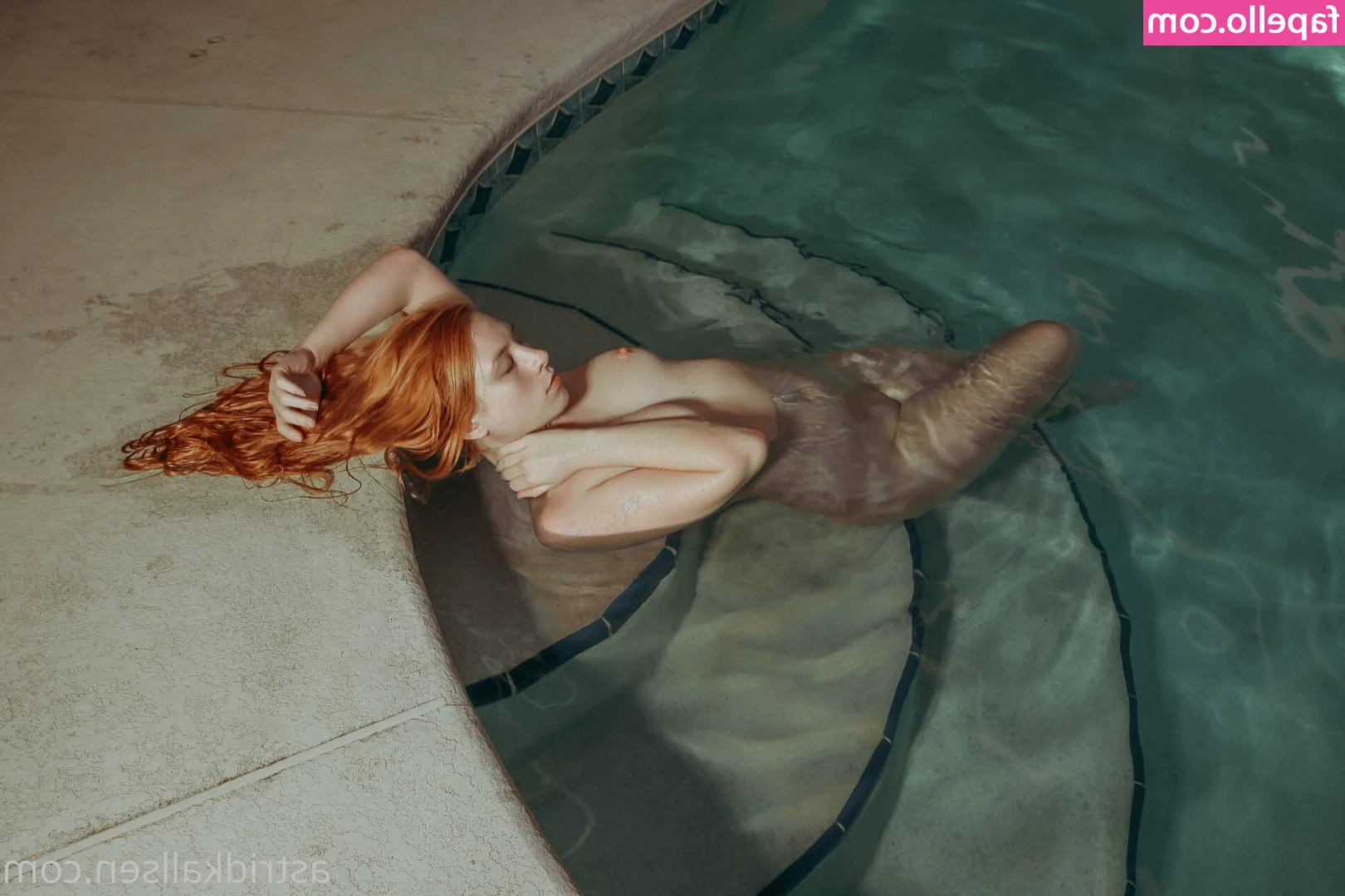 Astridadventures - Hellocheeky
