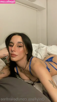 whosbelu - Messing around w my girlfriend the other night 😜