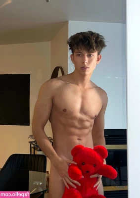 ethan_pr [ ethan-pr ] - I wish you can see the view from up here 💕🥰