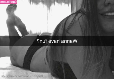 sallyskinkyside - PUBLIC #TittyTuesday 🤪
