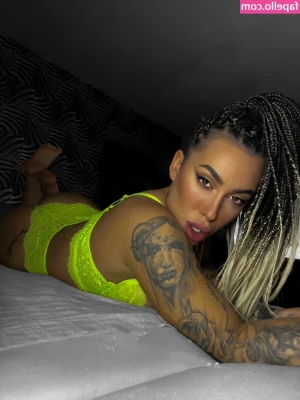 Barbbunny - Them titties 😍