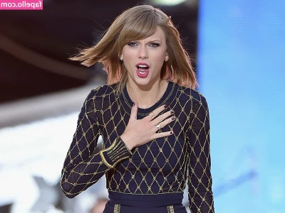 Taylor Swift [ taylor-swift ] - Squirting into panties