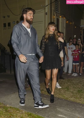 Taylor Swift [ taylor-swift ] - For the ass people