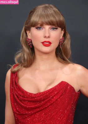 Taylor Swift [ taylor-swift ] - Jerk material ✊🏼✊🏼✊🏼💦💦💦