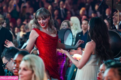 Taylor Swift [ taylor-swift ] - Keep an eye out for the new tip menu coming out tonight. I need to
