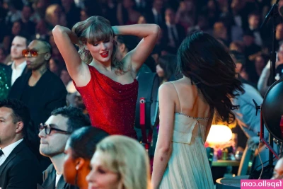 Taylor Swift [ taylor-swift ] - Do you like my 🍒🍒