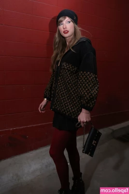 Taylor Swift [ taylor-swift ] - 🇫🇷 On vient de rentrer.... Soirée bien arrosée et tellement