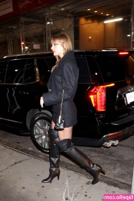 Taylor Swift [ taylor-swift ] - I honestly think this vibe might be better than the one I bought part 1
