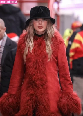Taylor Swift [ taylor-swift ] - Oh yea, I forgot about these ones 🤭!  Enjoy 😈 part 1