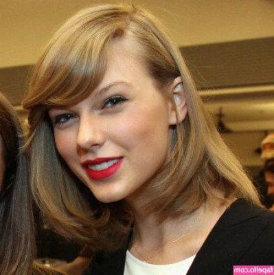 Taylor Swift [ taylor-swift ] - Resting my back😅