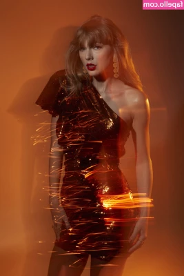 Taylor Swift [ taylor-swift ] - Ready for your huge cock. Is it out and hard????
