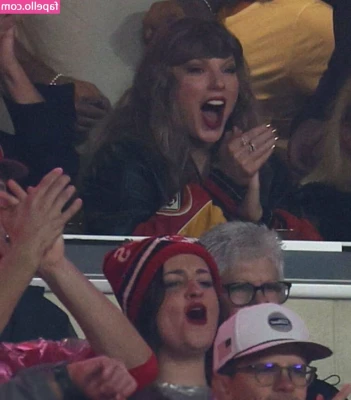 Taylor Swift [ taylor-swift ] - I´m not shy 😈