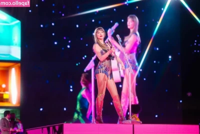 Taylor Swift [ taylor-swift ] - Come smoke with me baby