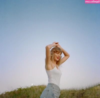 Taylor Swift [ taylor-swift ] - Happy Saturday babes   Any fetish requests part 2