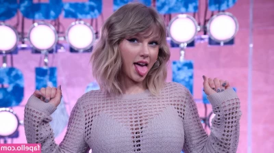 Taylor Swift [ taylor-swift ] - VIDEO 📽  G/G BONDAGE 🖤  A Lady In Public, A Master In The