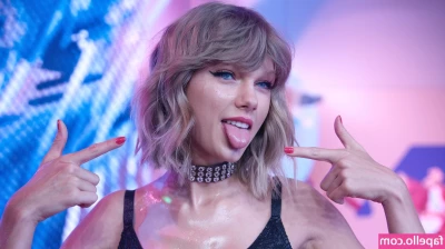 Taylor Swift [ taylor-swift ] - Little sundress ☀️ Nothing underneath 😈