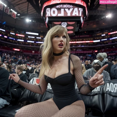 Taylor Swift [ taylor-swift ] - MONTANDO DILDO