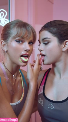 Taylor Swift [ taylor-swift ] - Just poppin on to say hello  I hope you re having a terrific Tittie part 1