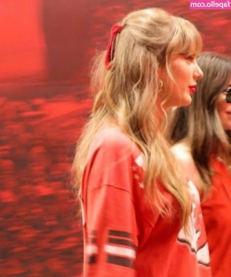Taylor Swift [ taylor-swift ] - Stepped out of my comfort zone for a lot of these  so tips are