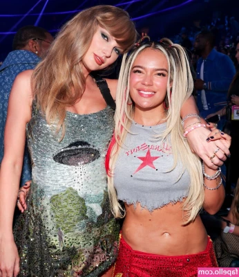 Taylor Swift [ taylor-swift ] - Can i be your petite girl     NEW VIDEO NOW IN YOUR DM