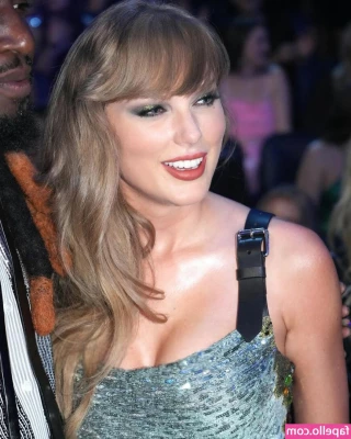 Taylor Swift [ taylor-swift ] - Content day! 😉 Means perfect timing if you are wanting something