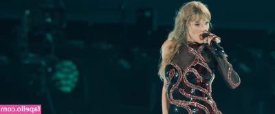 Taylor Swift [ taylor-swift ] - Love the way she pleases my feet