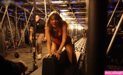 Taylor Swift [ taylor-swift ] - Do u want fu k me
