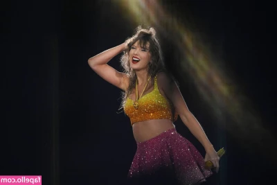 Taylor Swift [ taylor-swift ] - Haven t been here in awhile but  Here s something