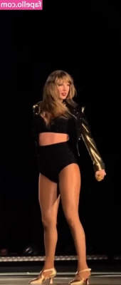 Taylor Swift [ taylor-swift ] - Happy Friday  Don t forget to hit the  button if you re enjoying the