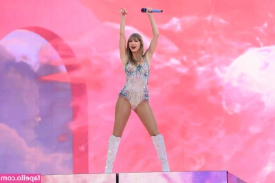Taylor Swift [ taylor-swift ] - Hey daddy I need you so much