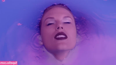 Taylor Swift [ taylor-swift ] - take my robe off daddy 😈💋