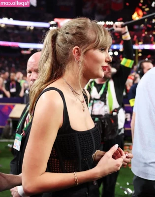 Taylor Swift [ taylor-swift ] - ว วเส ยวด