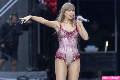 Taylor Swift [ taylor-swift ] - HOTTEST VIDEO IVE MADE SO FAR!!!  10 minutes of me taking my biggest