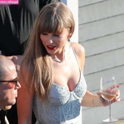 Taylor Swift [ taylor-swift ] - Ready to turn into Mistress's obedient sub?