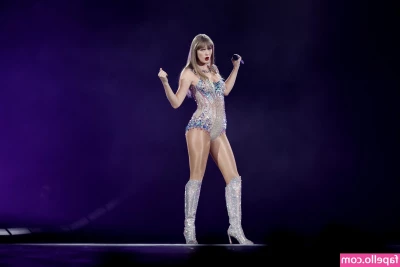 Taylor Swift [ taylor-swift ] - Hi baby