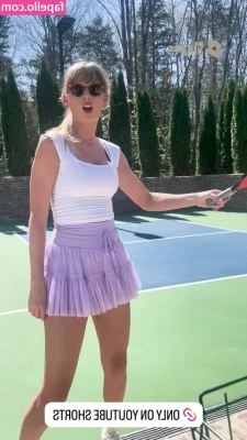 Taylor Swift [ taylor-swift ] - all naked body