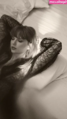 Taylor Swift [ taylor-swift ] - All DMs here will locked here by tip purchase  I do this to block