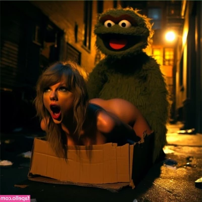 Taylor Swift [ taylor-swift ] - Hello my new friends
