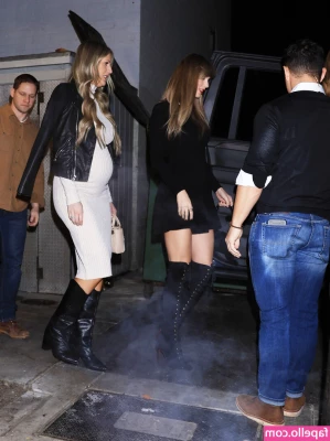 Taylor Swift [ taylor-swift ] - Put them in your face and serve