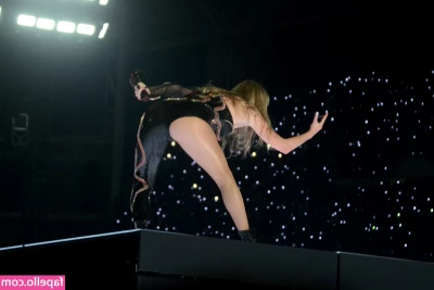 Taylor Swift [ taylor-swift ] - shaibrow  shaibrow  Free subscription  I love playing and being