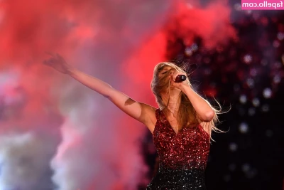 Taylor Swift [ taylor-swift ] - UNCLE LENNY aka COUSIN"S GODFATHER fucked me so good this day. We