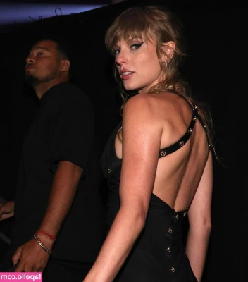 Taylor Swift [ taylor-swift ] - Cheers to Frisky Friday